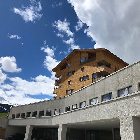 Catrina Hostel Disentis Exterior photo